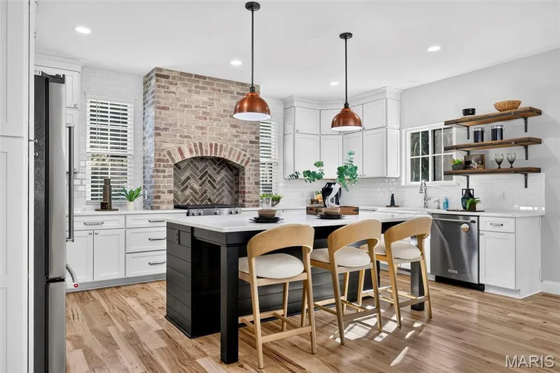 305 Crescent Oak Court, New Melle, MO 63385 — listing photo 22 of 70