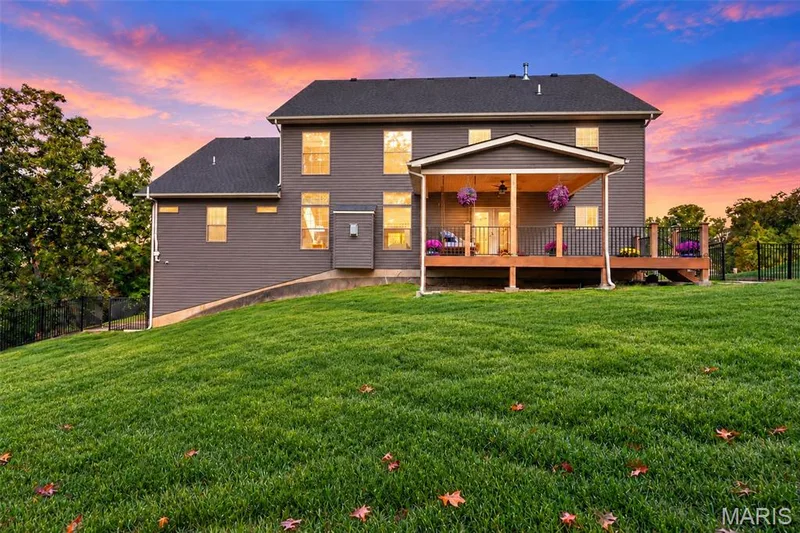 305 Crescent Oak Court, New Melle, MO 63385 — listing photo 4 of 70