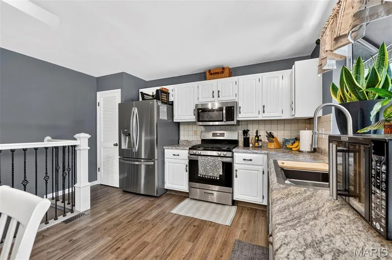 15 Cherrywood Court, St Peters, MO 63376 — listing photo 5 of 22