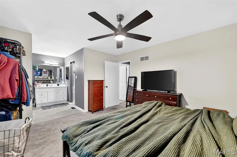 15 Cherrywood Court, St Peters, MO 63376 — listing photo 11 of 22