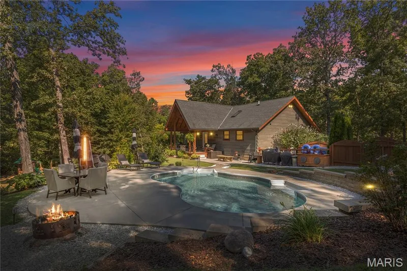 10302 Dellwood Court, Foristell, MO 63348 — listing photo 13 of 37