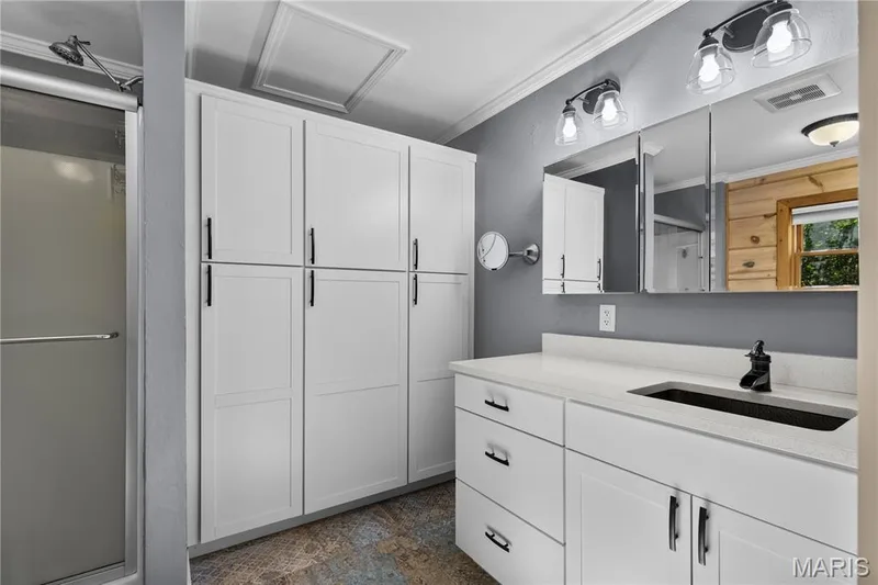 10302 Dellwood Court, Foristell, MO 63348 — listing photo 18 of 37