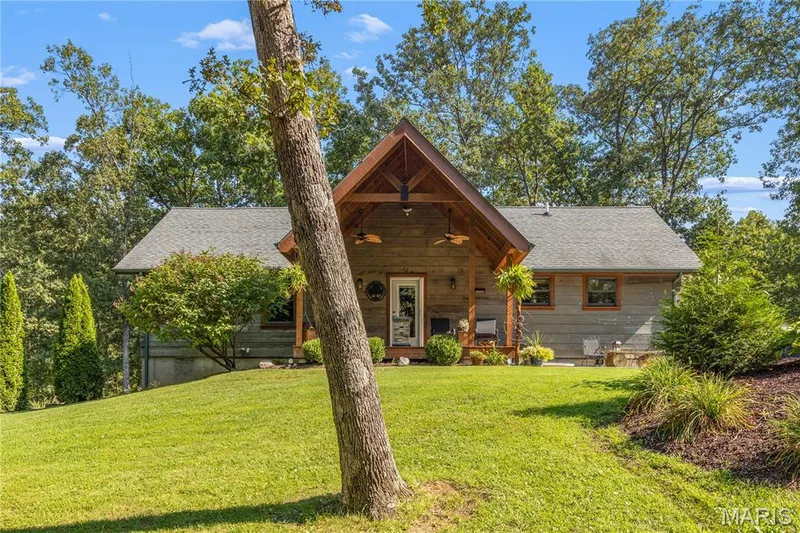 10302 Dellwood Court, Foristell, MO 63348 — listing photo 25 of 37