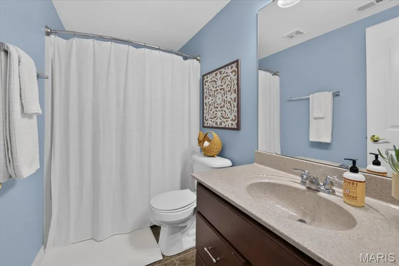 1214 Silver Fern Drive, Lake St. Louis, MO 63367 — listing photo 18 of 56