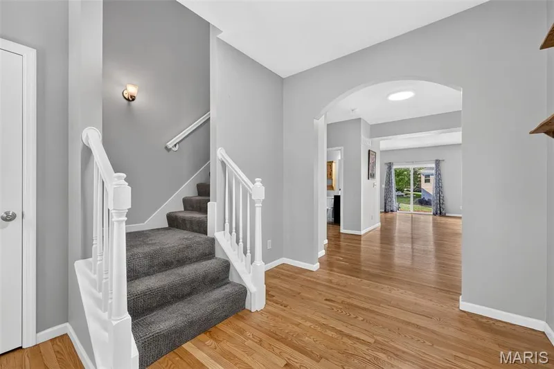 1603 Foggy Meadow Drive, O'Fallon, MO 63366 — listing photo 5 of 37