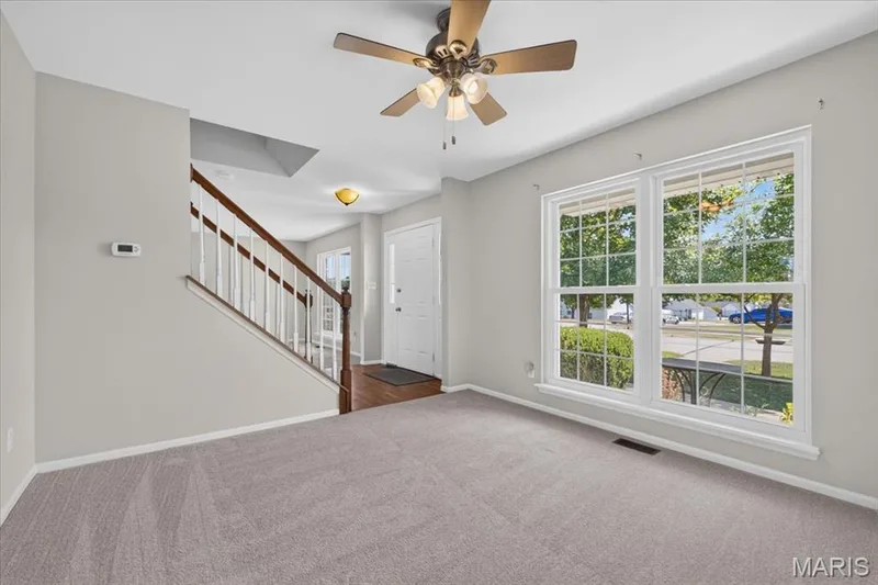 5 Revolutionary Way Court, O'Fallon, MO 63366 — listing photo 4 of 36
