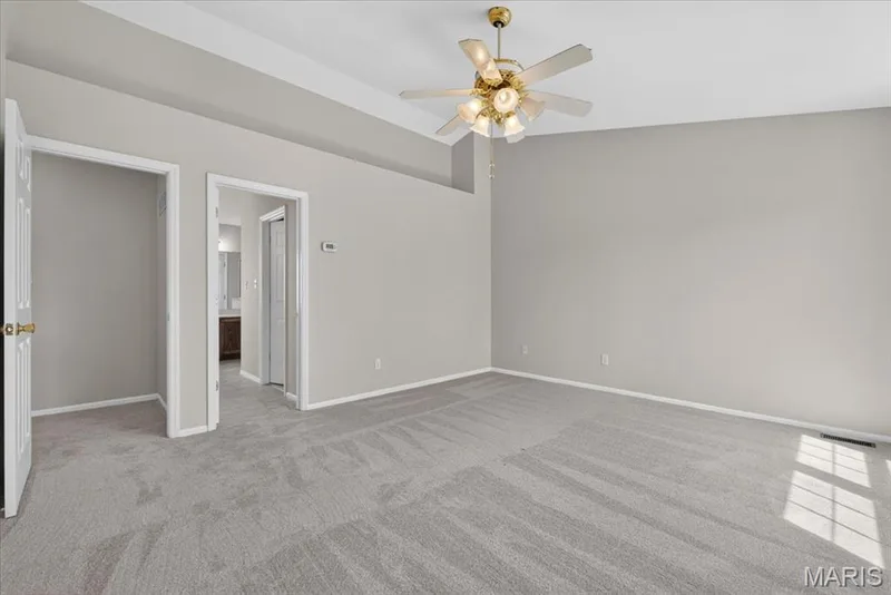 5 Revolutionary Way Court, O'Fallon, MO 63366 — listing photo 16 of 36