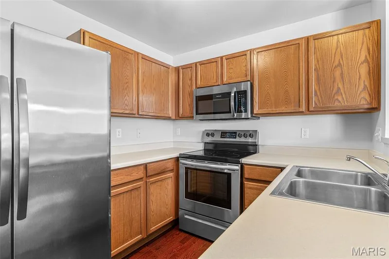 212 Countryshire Drive, Lake St. Louis, MO 63367 — listing photo 18 of 41