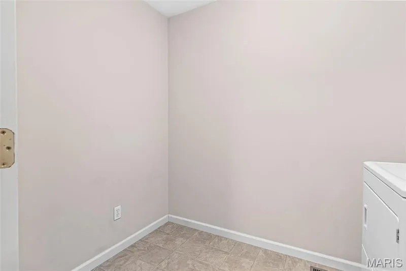 212 Countryshire Drive, Lake St. Louis, MO 63367 — listing photo 30 of 41