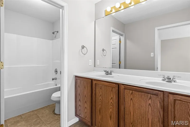 212 Countryshire Drive, Lake St. Louis, MO 63367 — listing photo 33 of 41