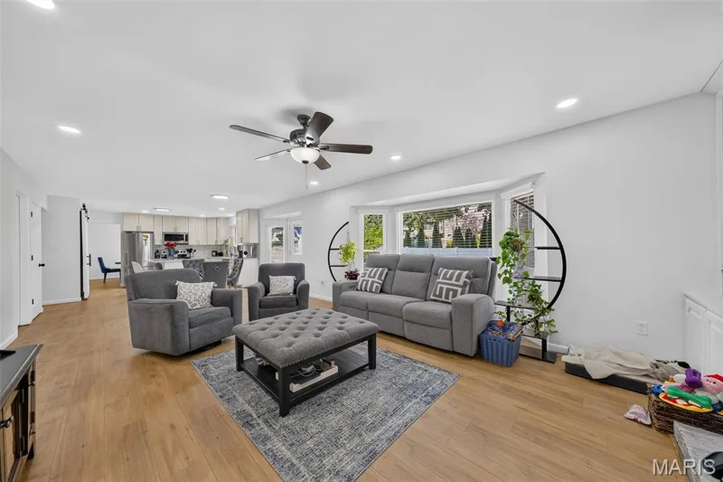 2044 Graystone Drive, St Charles, MO 63303 — listing photo 14 of 55