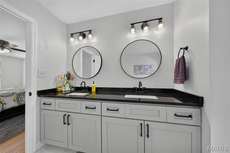 2044 Graystone Drive, St Charles, MO 63303 — listing photo 25 of 55