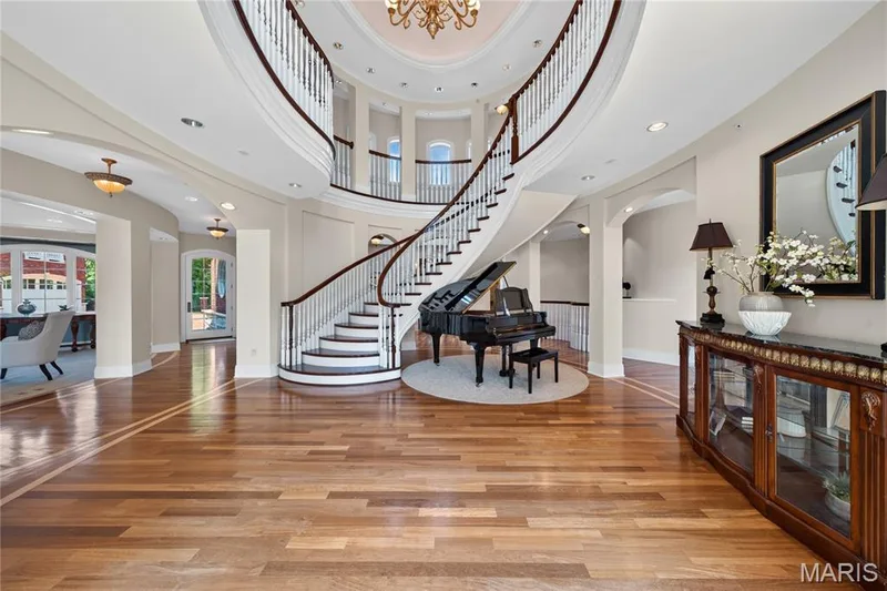 Grand entry — 7 Hillside Court, Wentzville, MO 63385