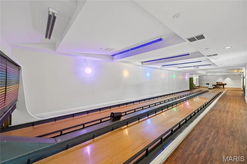 Two lane bowling alley — 7 Hillside Court, Wentzville, MO 63385
