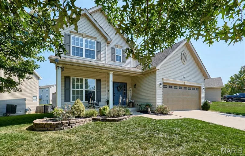 233 Spring Borough Drive, O'Fallon, MO 63368 — listing photo 2 of 67