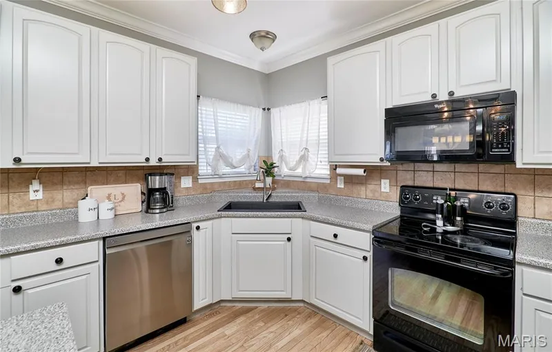 233 Spring Borough Drive, O'Fallon, MO 63368 — listing photo 23 of 67