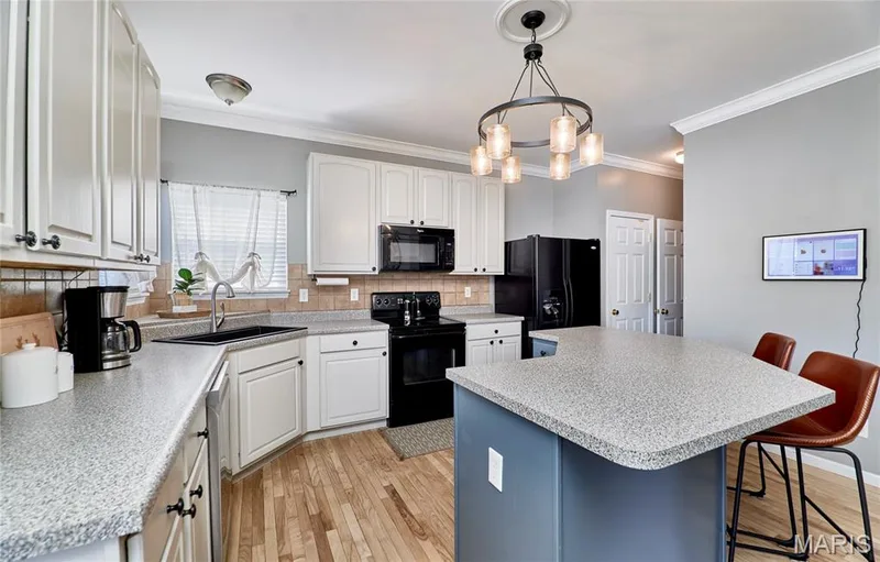 233 Spring Borough Drive, O'Fallon, MO 63368 — listing photo 25 of 67