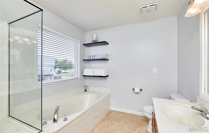233 Spring Borough Drive, O'Fallon, MO 63368 — listing photo 37 of 67