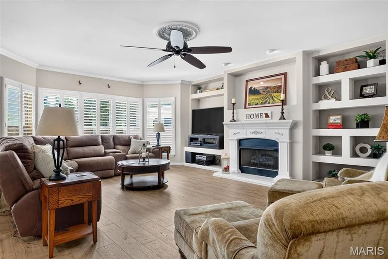 708 Lakeshore Manor Ct Court, Wildwood, MO 63038 — listing photo 16 of 69