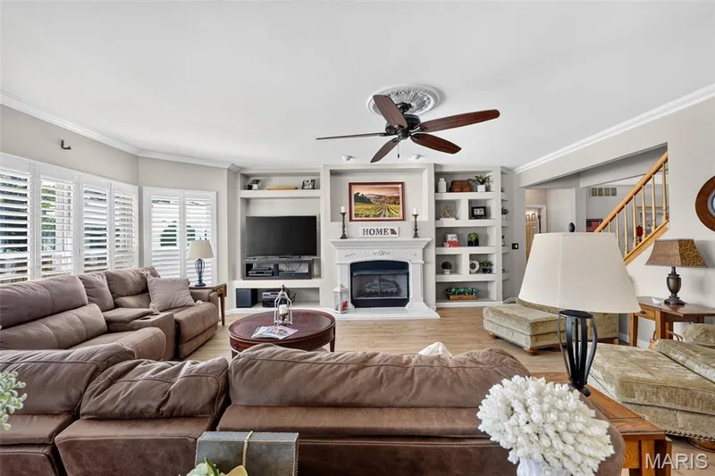 708 Lakeshore Manor Ct Court, Wildwood, MO 63038 — listing photo 18 of 69