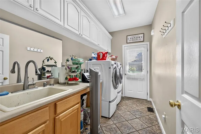 708 Lakeshore Manor Ct Court, Wildwood, MO 63038 — listing photo 30 of 69