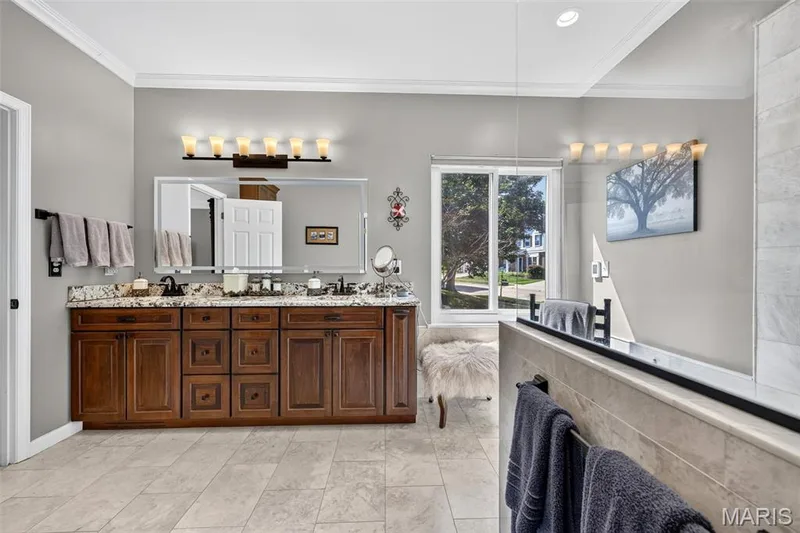708 Lakeshore Manor Ct Court, Wildwood, MO 63038 — listing photo 37 of 69