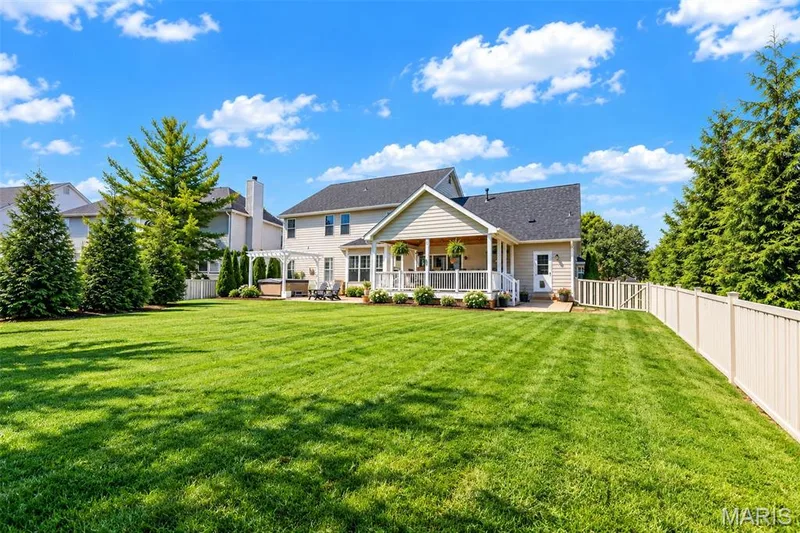708 Lakeshore Manor Ct Court, Wildwood, MO 63038 — listing photo 6 of 69