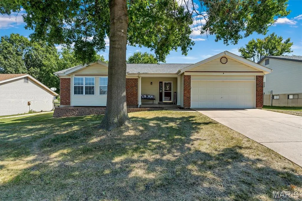 264 Brougham Drive, O'Fallon, MO 63368 — listing photo 1 of 27