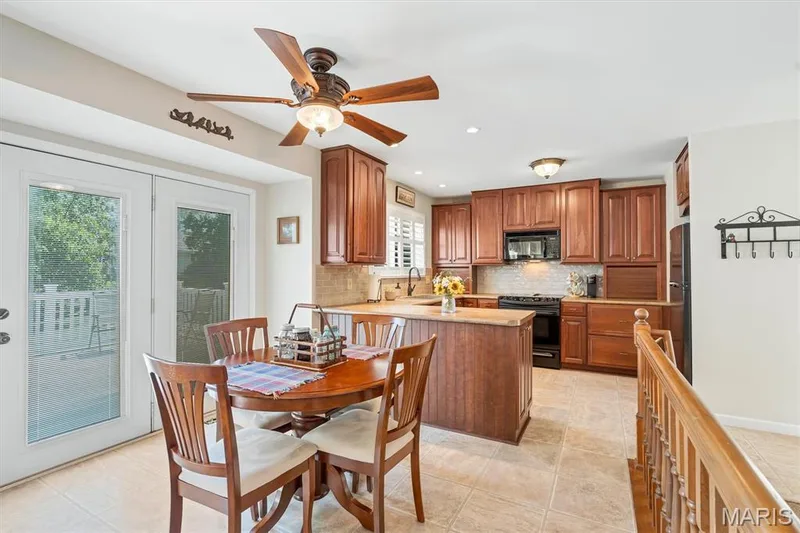 264 Brougham Drive, O'Fallon, MO 63368 — listing photo 6 of 27