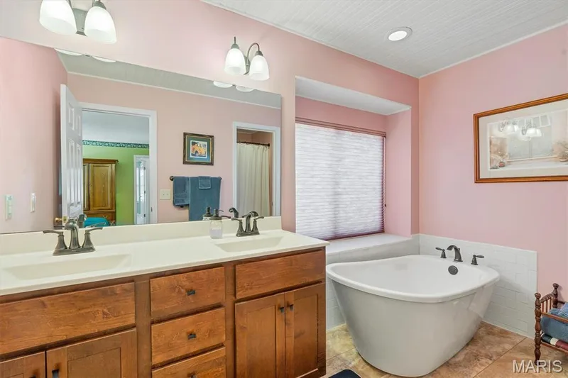 264 Brougham Drive, O'Fallon, MO 63368 — listing photo 11 of 27