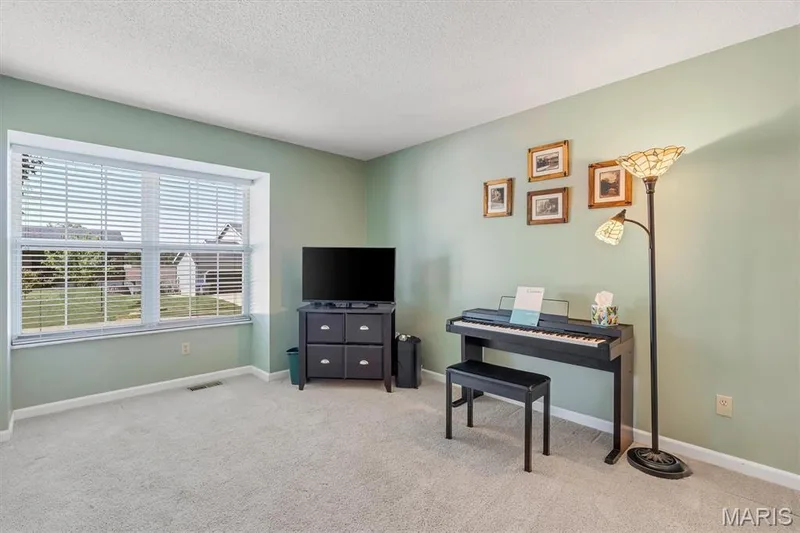 264 Brougham Drive, O'Fallon, MO 63368 — listing photo 13 of 27