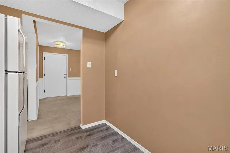 1511 Hampton Hall Drive #18, Chesterfield, MO 63017 — listing photo 17 of 33