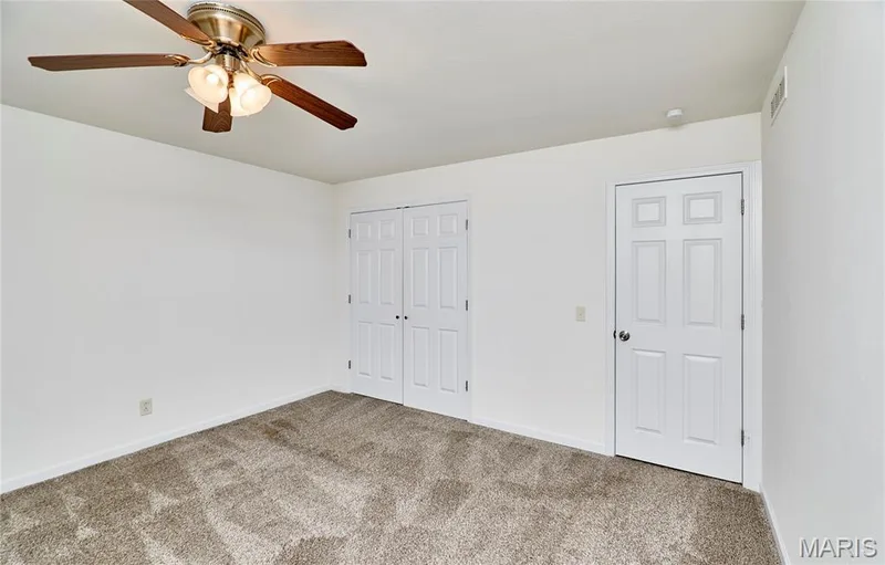 1397 Valli Lane, St Charles, MO 63304 — listing photo 25 of 57