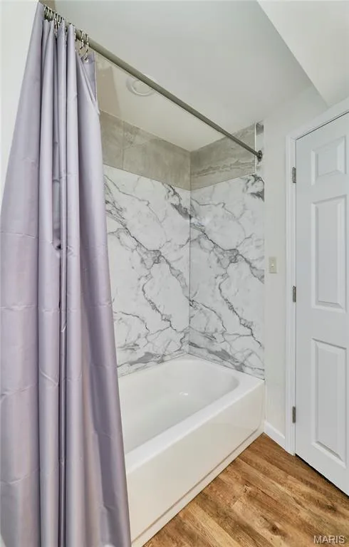 1397 Valli Lane, St Charles, MO 63304 — listing photo 46 of 57