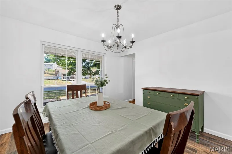 229 Cole Boulevard, St Charles, MO 63301 — listing photo 22 of 36