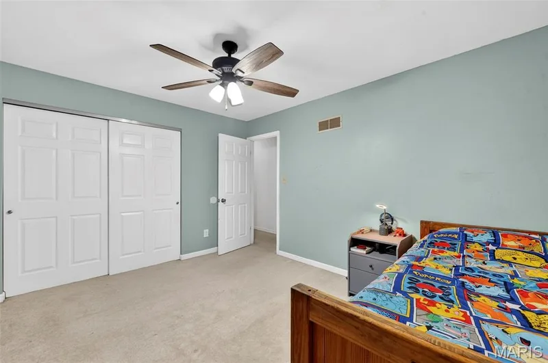 229 Cole Boulevard, St Charles, MO 63301 — listing photo 28 of 36