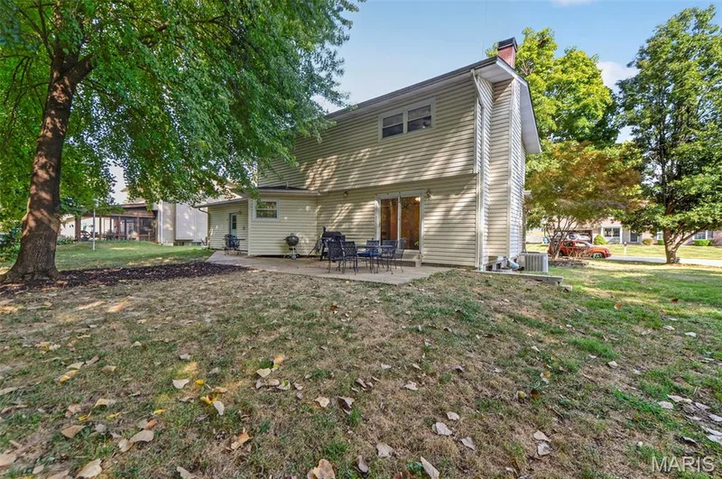 229 Cole Boulevard, St Charles, MO 63301 — listing photo 35 of 36