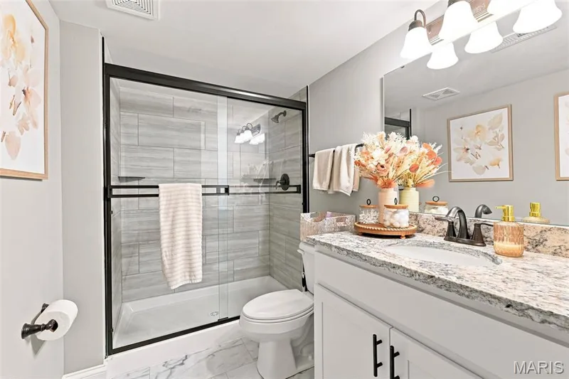 3rd Full bath with upgraded vanity and shower — 130 Pomodora Circle, Wentzville, MO 63385