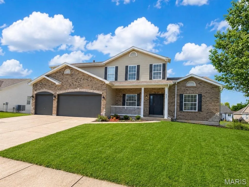 805 Mule Creek Drive, Wentzville, MO 63385 — listing photo 1 of 52