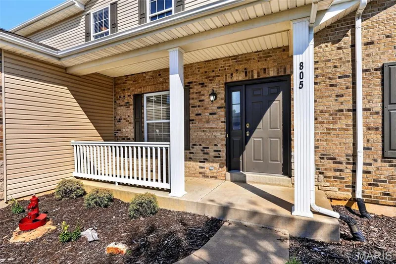 805 Mule Creek Drive, Wentzville, MO 63385 — listing photo 2 of 52