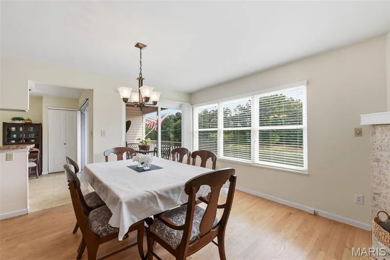 312 Waterside Drive, Wildwood, MO 63040 — listing photo 4 of 26