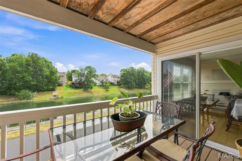 312 Waterside Drive, Wildwood, MO 63040 — listing photo 5 of 26