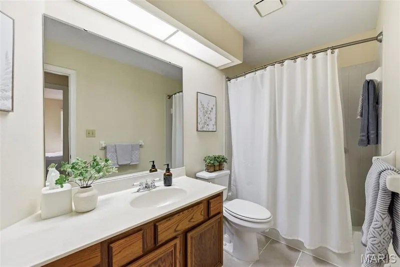 312 Waterside Drive, Wildwood, MO 63040 — listing photo 14 of 26