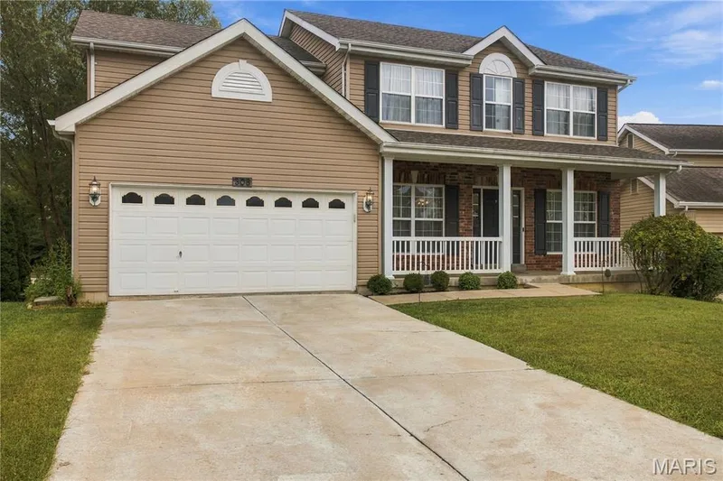 308 Graywynd Court, Lake St. Louis, MO 63367 — listing photo 2 of 48