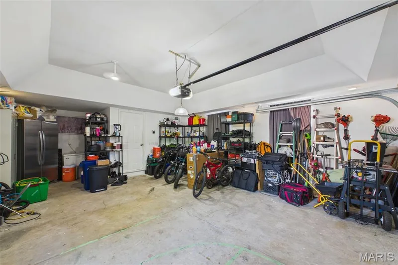 3249 Windwood Trails Drive, St Peters, MO 63303 — listing photo 15 of 19