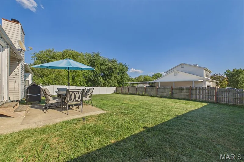 3249 Windwood Trails Drive, St Peters, MO 63303 — listing photo 16 of 19