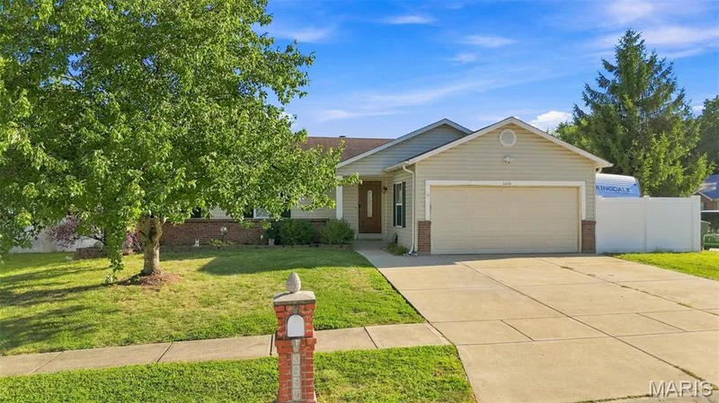 3249 Windwood Trails Drive, St Peters, MO 63303 — listing photo 18 of 19