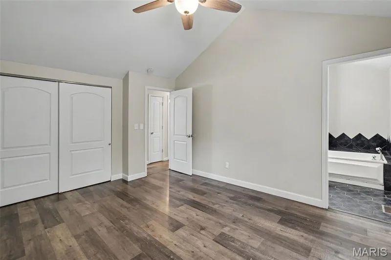 202 Barrington Drive, St Peters, MO 63376 — listing photo 7 of 15