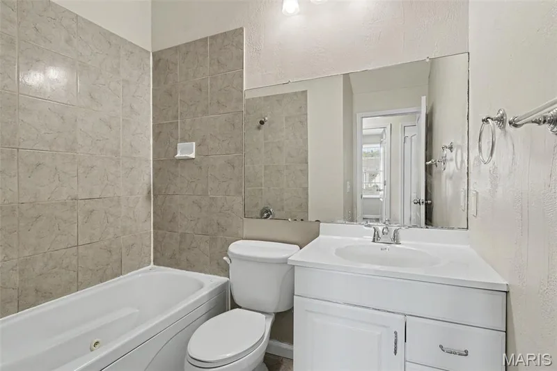 202 Barrington Drive, St Peters, MO 63376 — listing photo 14 of 15