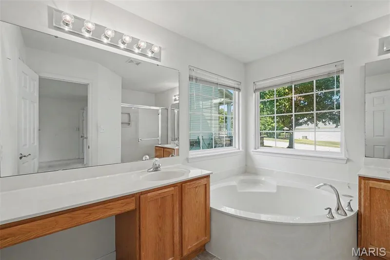 2012 Archway Drive, Wentzville, MO 63385 — listing photo 28 of 50